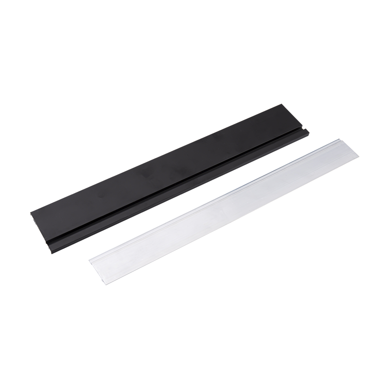 ベースボード用の微妙なマット装飾ストリップ